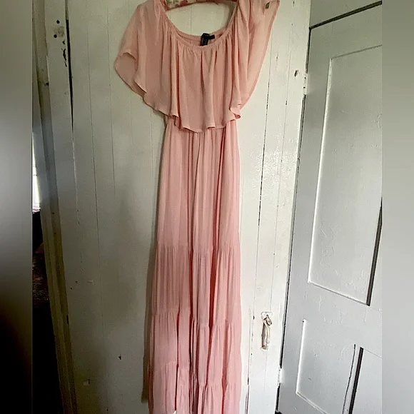 Forever 21 | Dresses | Light Pink Forever 2 Maxi Dress | Poshmark